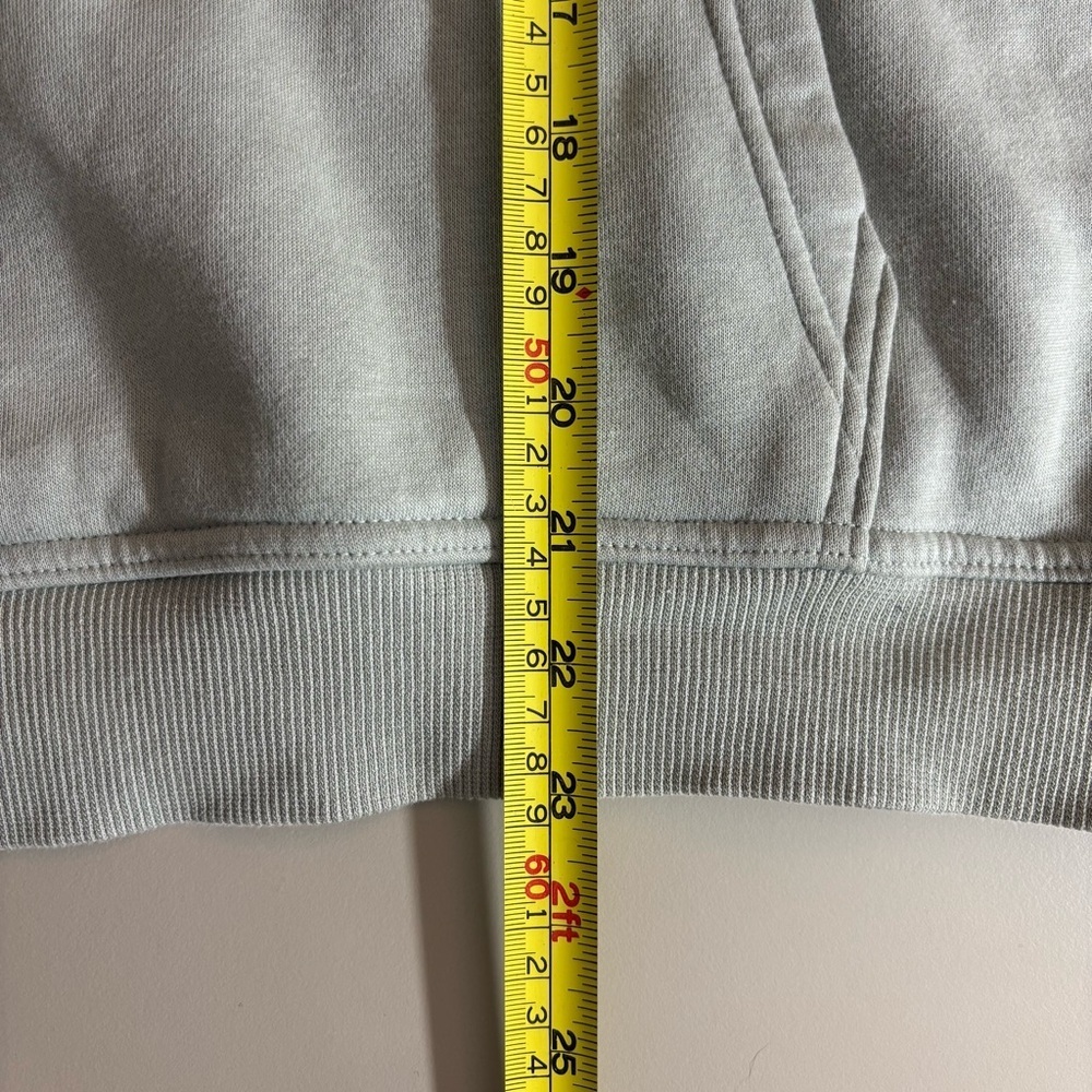 H&M “New York” Light Green Hoodie – Women’s Size M - Picture 8 of 9